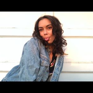 Meet your Posher, Raven